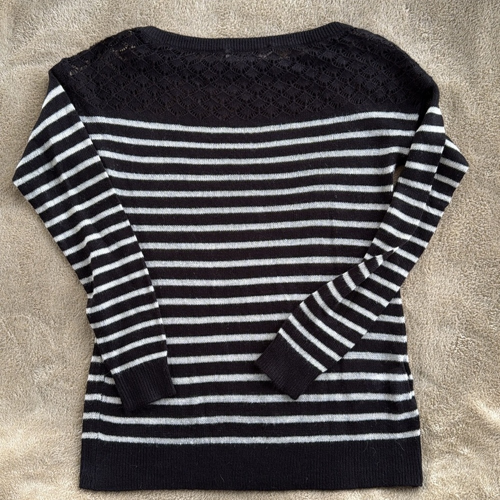 Loft Sweater - Picture 5 of 5